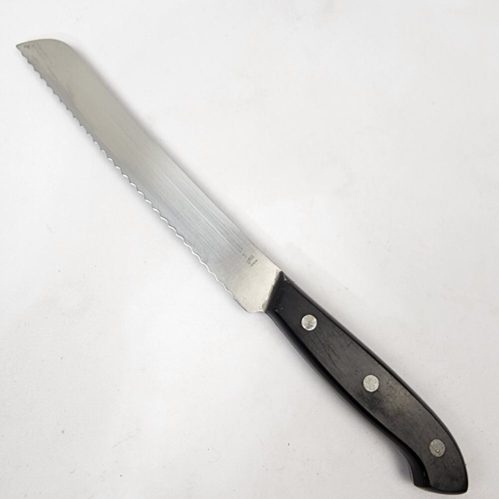 JA Henckels International No Stain 7” Serrated Blade Bread Knife 31345-200 Spain